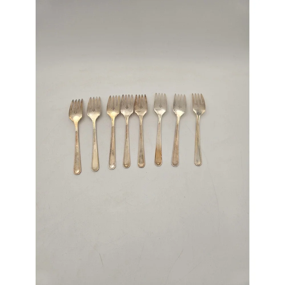 8 Simeon L & George H Rogers Co Silverplate Seafood Forks 1930s Carnival Pattern